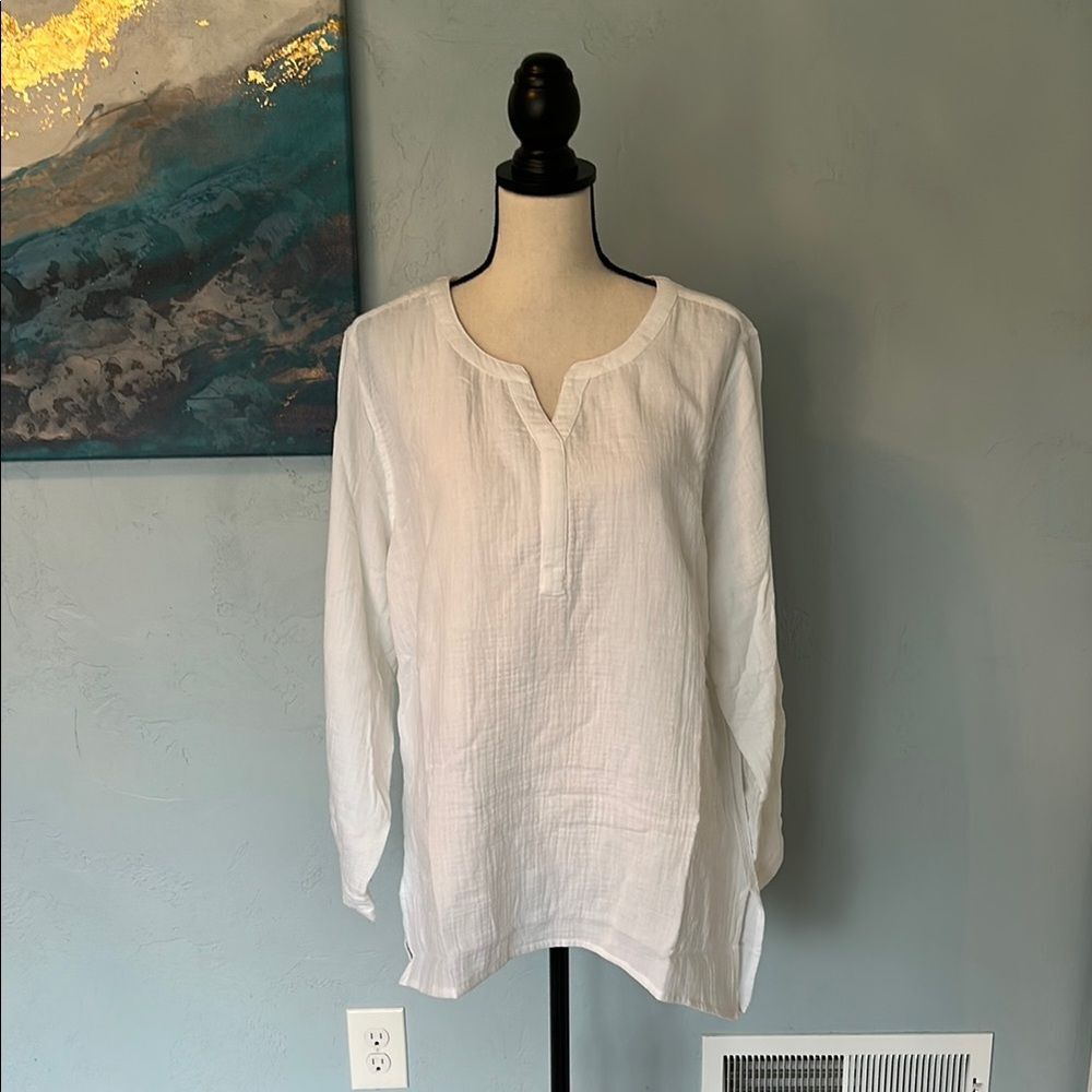 Susan Graver White Long Sleeve Tunic